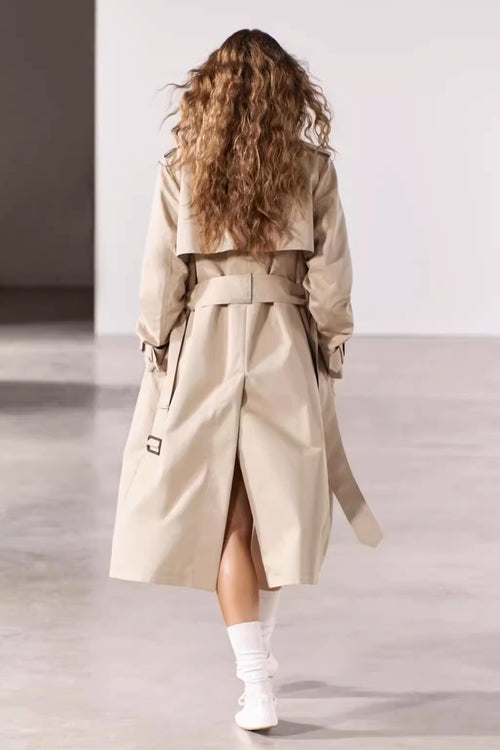 Moderner Trenchcoat